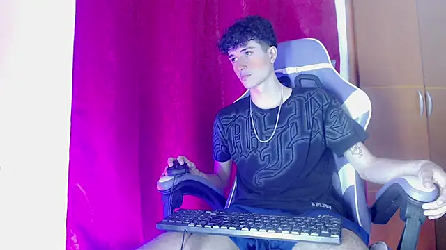 Johnny cagee  online show from 02/02/26, 12:20