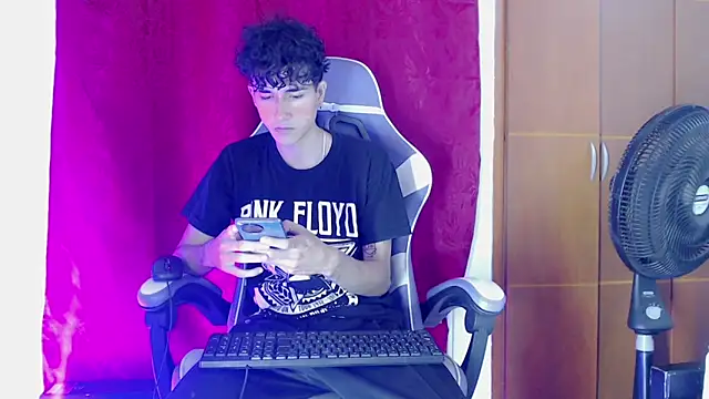 Johnny cagee  online show from 02/06/26, 11:52