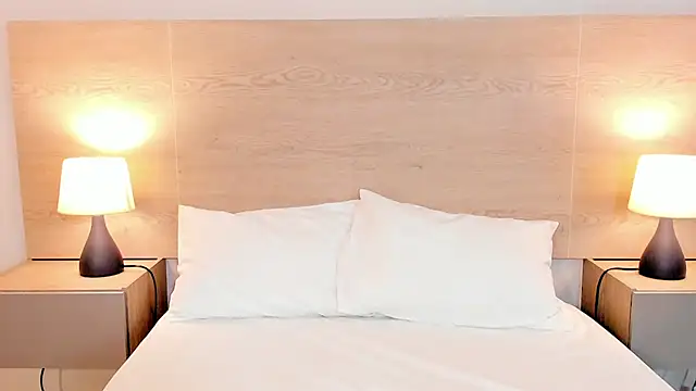 dolleyes10 online show from 02/01/26, 03:05