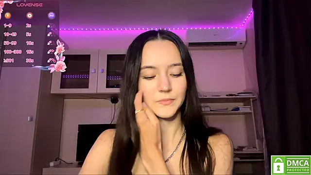 Kiaicatie online show from 07/18/26, 02:43