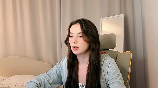 Snapshot of ssandralovin chatting on 02/17/26, 07:53 ssandralovin online show from 02/17/26, 07:53