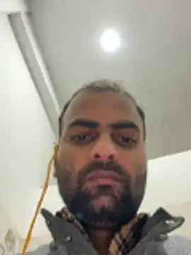 Snapshot of hardlysuck chatting on 02/17/26, 05:15 hardlysuck online show from 02/17/26, 05:15