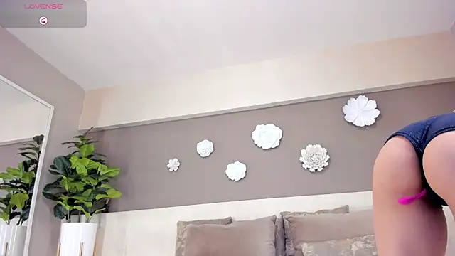 Snapshot of KatyaKozlov chatting on 02/12/26, 08:59 KatyaKozlov online show from 02/12/26, 08:59