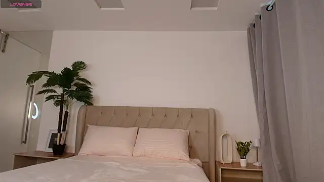 Snapshot of Carol_Daniel chatting on 02/02/26, 07:45 Carol Daniel online show from 02/02/26, 07:45