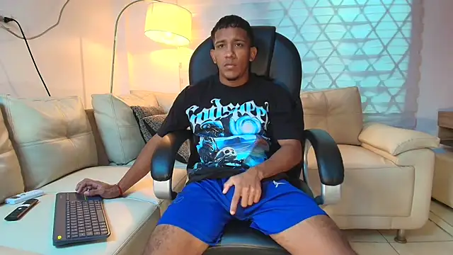 ricky spensar23cm  online show from 04/06/26, 12:30