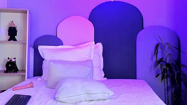 Snapshot of Piinksoul149 chatting on 02/20/26, 06:26 Piinksoul149 online show from 02/20/26, 06:26