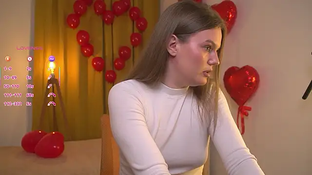 Agatha Gris online show from 02/11/26, 09:42