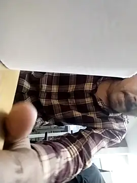 manishk0 online show from 02/05/26, 08:24