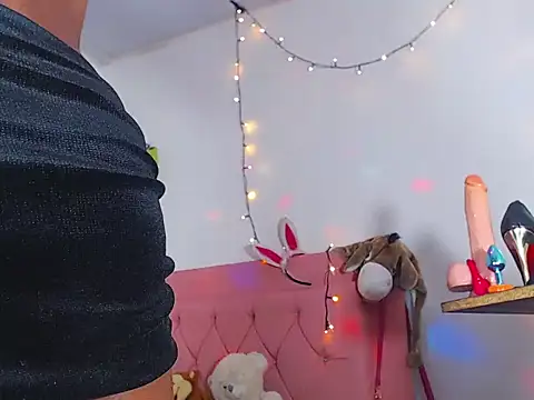 violetaconny online show from 03/30/26, 06:25