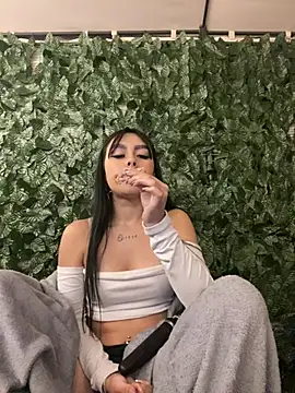 scarlett pinkk1 online show from 02/04/26, 03:01