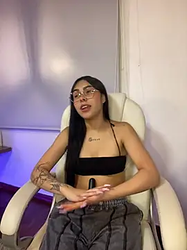 scarlett pinkk1 online show from 03/03/26, 05:02