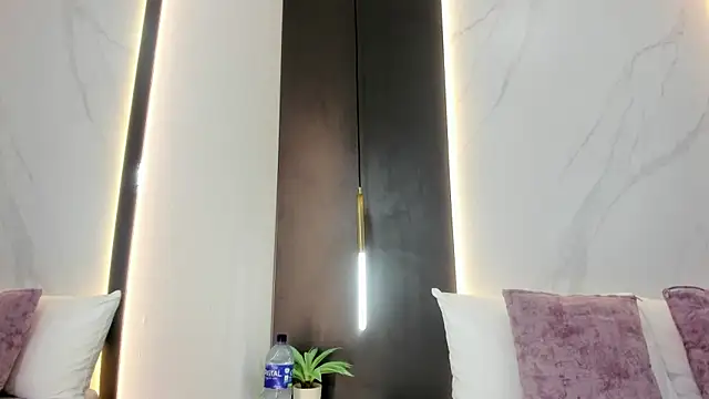 valeryn  rosse online show from 02/08/26, 01:20