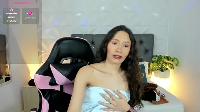 valeryn  rosse online show from 05/01/26, 02:27