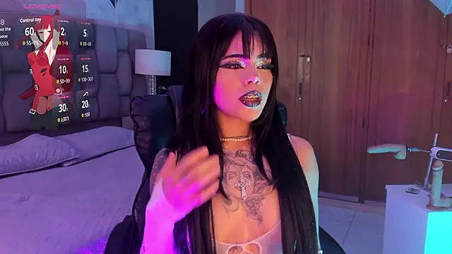 Snapshot of SweetDevil_7 chatting on 02/15/26, 09:22 SweetDevil 7 online show from 02/15/26, 09:22