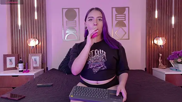 Hanna-Winchester online show from 04/13/26, 08:25