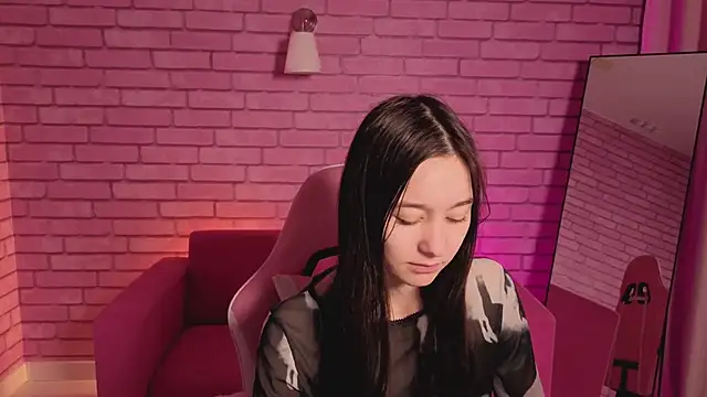 Nicole Brownie online show from 05/22/26, 12:51