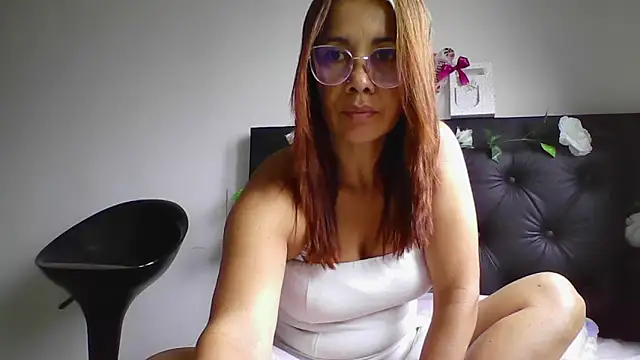 camila star10 online show from 05/17/26, 05:09