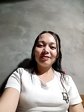 Snapshot of Rose-222 chatting on 02/15/26, 05:59 Rose-222 online show from 02/15/26, 05:59