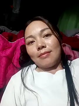 Snapshot of Rose-222 chatting on 03/02/26, 10:33 Rose-222 online show from 03/02/26, 10:33