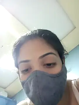 Snapshot of sonalidey5565 chatting on 02/18/26, 07:15 sonalidey5565 online show from 02/18/26, 07:15