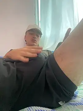 Snapshot of vanilla_Kush chatting on 02/18/26, 02:35 vanilla Kush online show from 02/18/26, 02:35