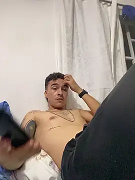 Snapshot of vanilla_Kush chatting on 02/21/26, 02:56 vanilla Kush online show from 02/21/26, 02:56