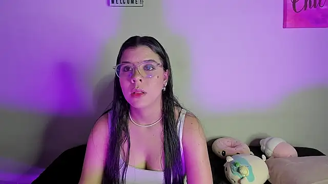 ViolettM online show from 03/24/26, 08:14