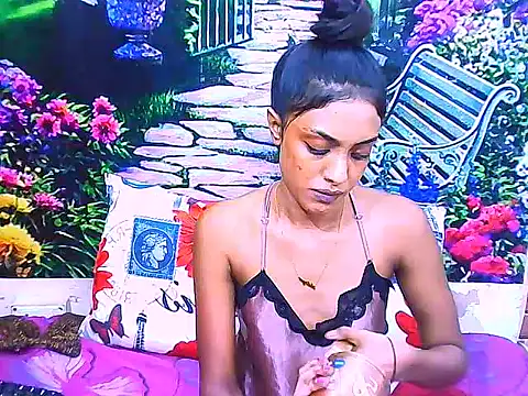 IndianPretty14u2Luv online show from 05/14/26, 06:37