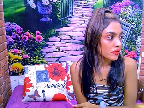Snapshot of IndianPretty14u2Luv chatting on 07/08/26, 07:40 IndianPretty14u2Luv online show from 07/08/26, 07:40