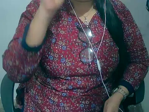 Cute Aliyaa online show from 03/15/26, 09:37