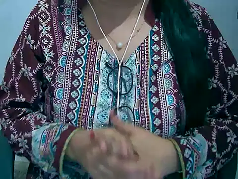 Cute Aliyaa online show from 03/20/26, 10:20