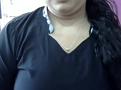 Cute Aliyaa online show from 03/30/26, 09:43