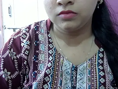 Cute Aliyaa online show from 05/09/26, 11:48