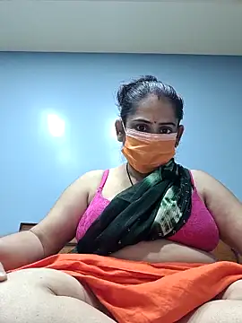 diyam4002 online show from 02/03/26, 09:14