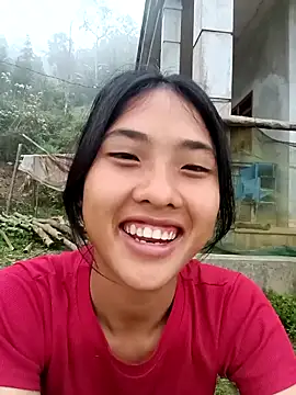 Hoa-tuylip online show from 03/21/26, 12:48