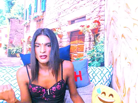 Snapshot of spicybarbie chatting on 02/20/26, 07:36 spicybarbie online show from 02/20/26, 07:36