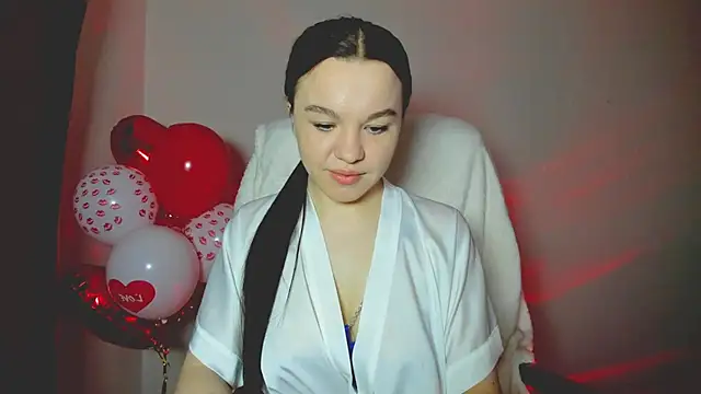 Snapshot of Mia_Mia999 chatting on 02/13/26, 10:06 Mia Mia999 online show from 02/13/26, 10:06