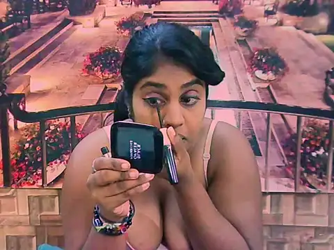 Snapshot of IndianDiva27 chatting on 03/01/26, 06:15 IndianDiva27 online show from 03/01/26, 06:15