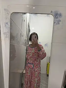 Phuonghot189 online show from 06/27/26, 04:34