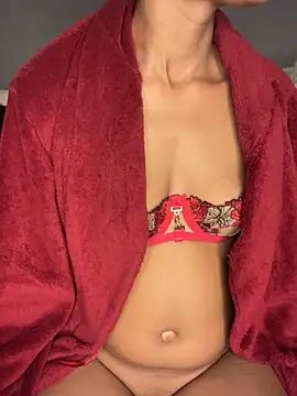 Hot Mess18 online show from 05/26/26, 07:37