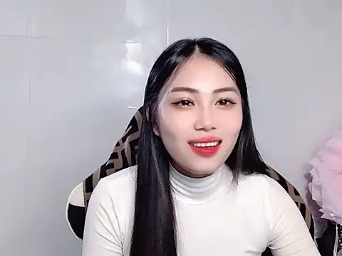 Thuy79 online show from 02/24/26, 04:38