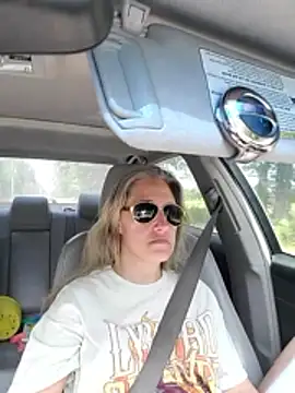 Sunflower0025 online show from 04/20/26, 04:10