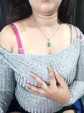 alinaarora online show from 04/13/26, 04:56