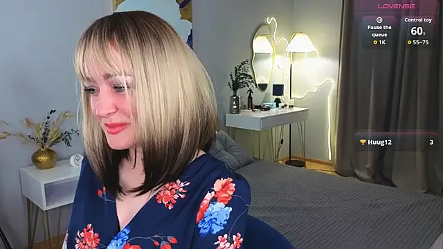 Oliiviaa  online show from 02/09/26, 08:18