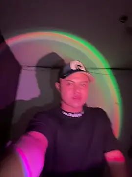 Snapshot of andresmahecha777 chatting on 02/25/26, 05:28 andresmahecha777 online show from 02/25/26, 05:28