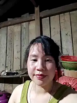 Lymimi online show from 03/31/26, 01:11