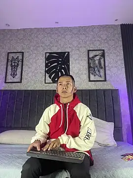 Snapshot of bliinkii_and_luka_ chatting on 02/23/26, 01:08 bliinkii and luka online show from 02/23/26, 01:08