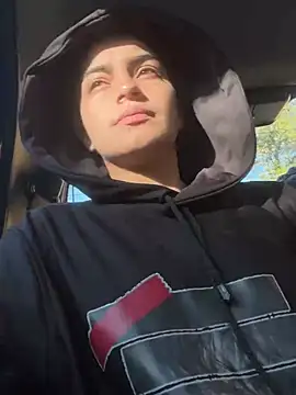 Snapshot of bliinkii_and_luka_ chatting on 02/27/26, 12:49 bliinkii and luka online show from 02/27/26, 12:49