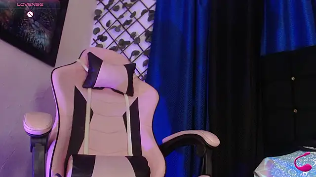 charlotte brawn online show from 03/03/26, 01:06