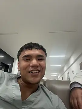 Snapshot of CreamKingg chatting on 02/09/26, 09:24 CreamKingg online show from 02/09/26, 09:24